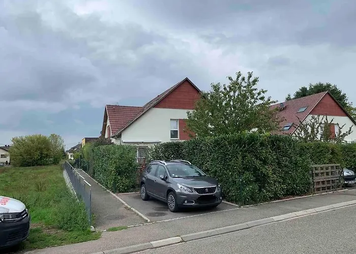 Logement 7Pers-80M2 Avec Terrasse & Jardin